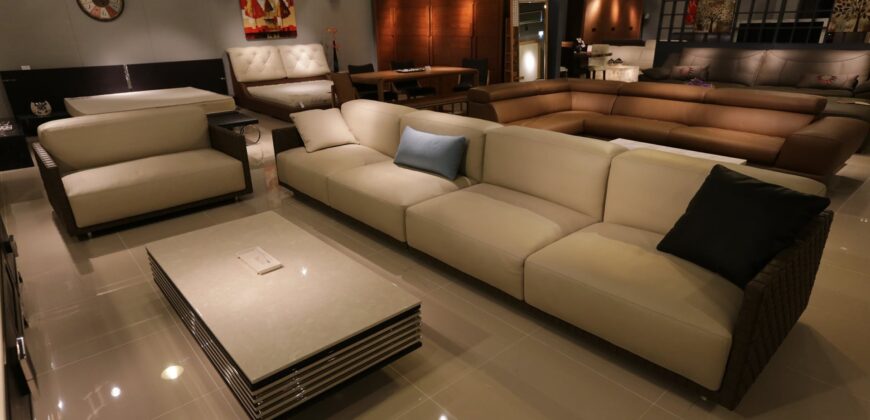 Lowest prices, best selection in home furniture